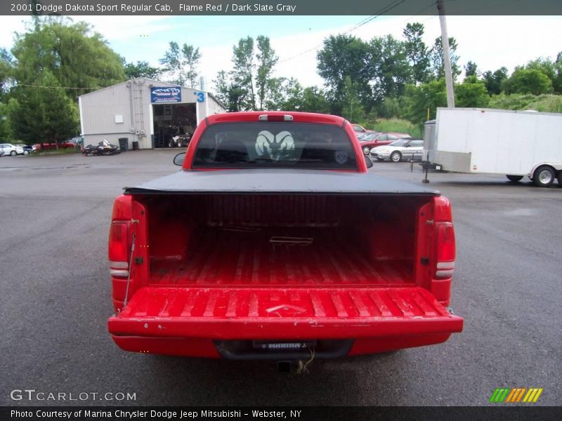 Flame Red / Dark Slate Gray 2001 Dodge Dakota Sport Regular Cab