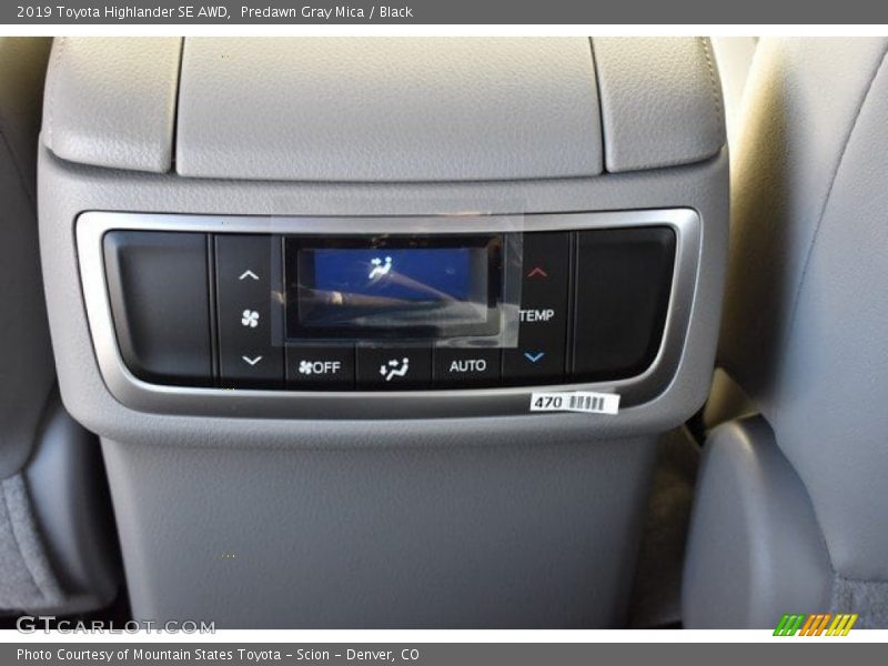 Predawn Gray Mica / Black 2019 Toyota Highlander SE AWD