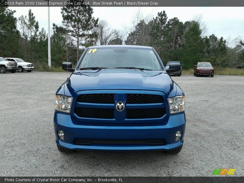 Blue Streak Pearl / Black/Diesel Gray 2019 Ram 1500 Classic Express Crew Cab 4x4
