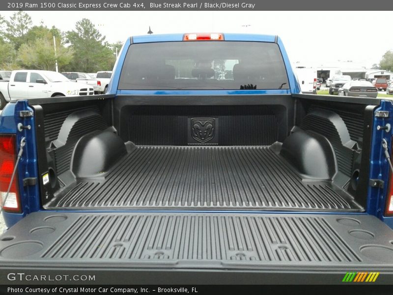 Blue Streak Pearl / Black/Diesel Gray 2019 Ram 1500 Classic Express Crew Cab 4x4