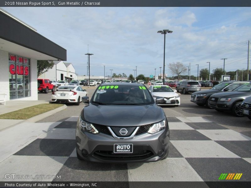 Gun Metallic / Charcoal 2018 Nissan Rogue Sport S