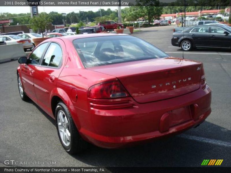 Inferno Red Tinted Pearl / Dark Slate Gray 2001 Dodge Stratus ES Sedan