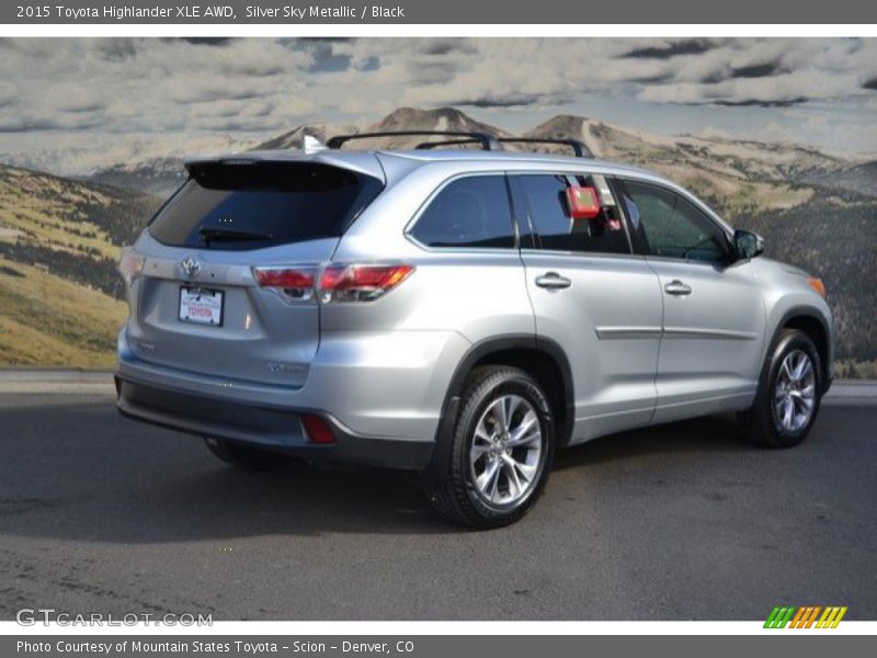 Silver Sky Metallic / Black 2015 Toyota Highlander XLE AWD