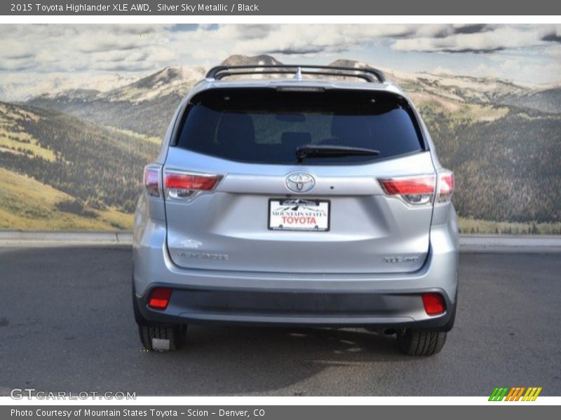 Silver Sky Metallic / Black 2015 Toyota Highlander XLE AWD