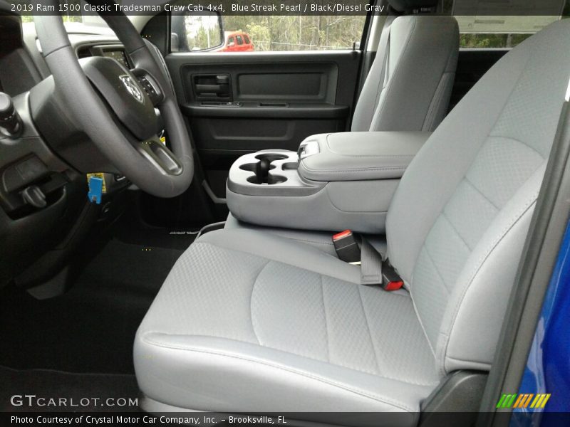 Blue Streak Pearl / Black/Diesel Gray 2019 Ram 1500 Classic Tradesman Crew Cab 4x4