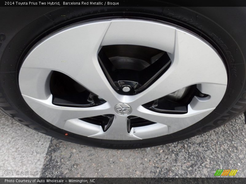 Barcelona Red Metallic / Bisque 2014 Toyota Prius Two Hybrid