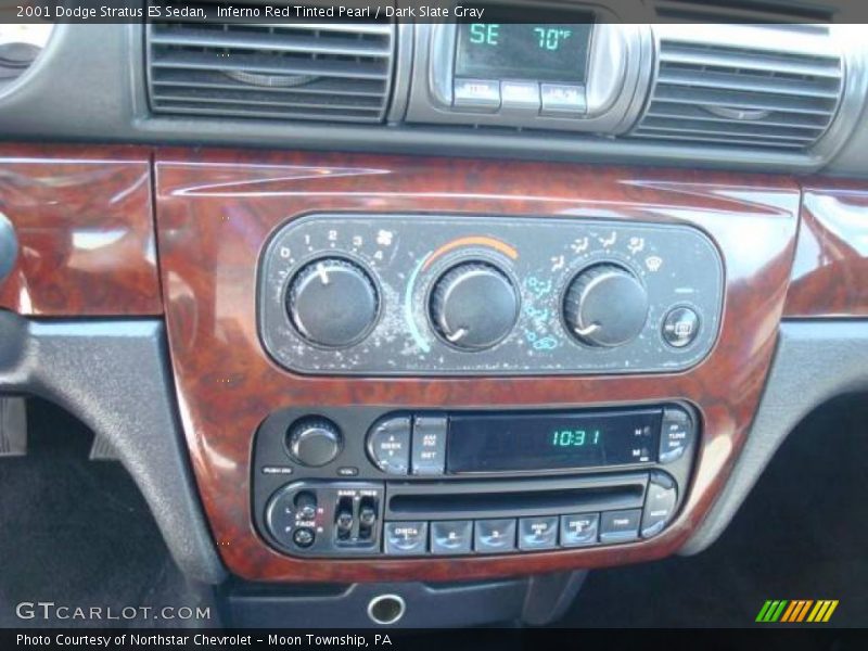 Inferno Red Tinted Pearl / Dark Slate Gray 2001 Dodge Stratus ES Sedan