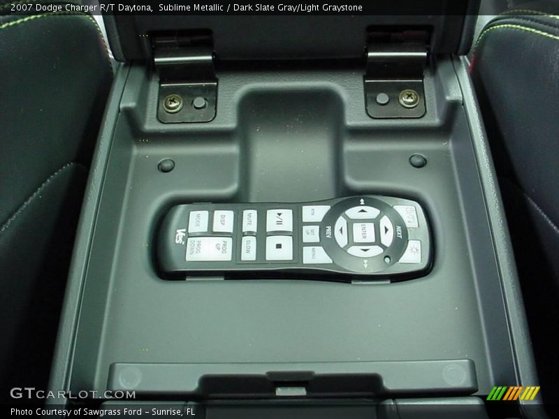 Sublime Metallic / Dark Slate Gray/Light Graystone 2007 Dodge Charger R/T Daytona