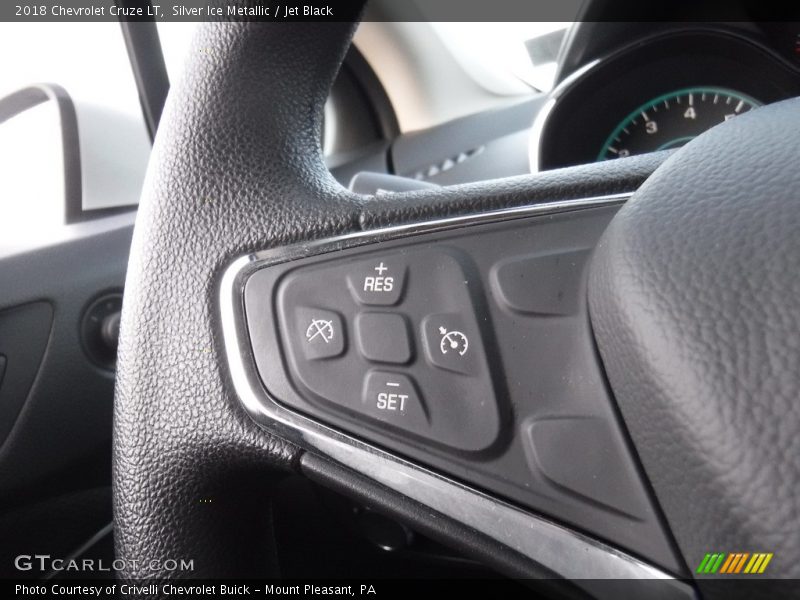 Silver Ice Metallic / Jet Black 2018 Chevrolet Cruze LT
