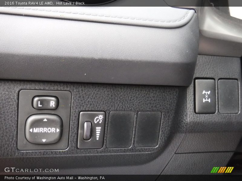 Hot Lava / Black 2016 Toyota RAV4 LE AWD