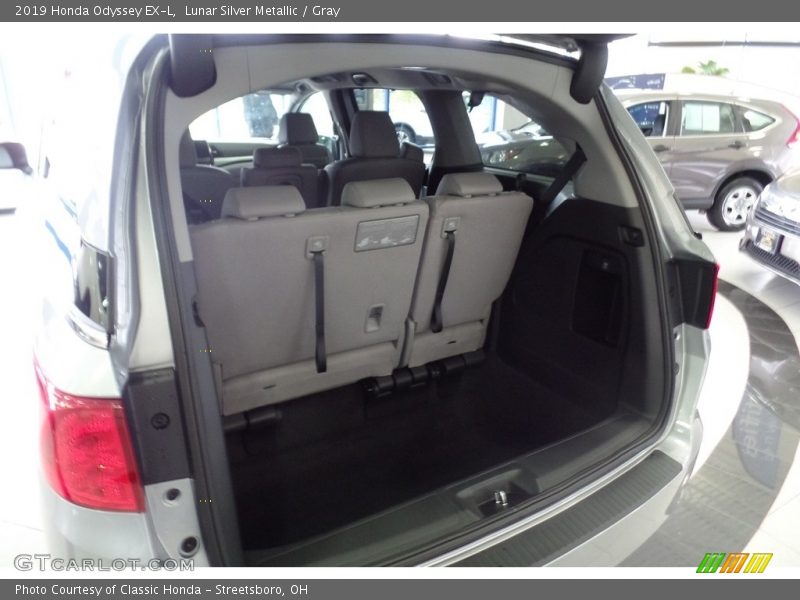 Lunar Silver Metallic / Gray 2019 Honda Odyssey EX-L