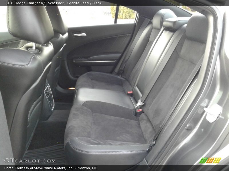 Granite Pearl / Black 2018 Dodge Charger R/T Scat Pack