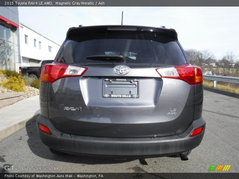 Magnetic Gray Metallic / Ash 2015 Toyota RAV4 LE AWD