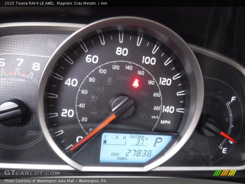 Magnetic Gray Metallic / Ash 2015 Toyota RAV4 LE AWD
