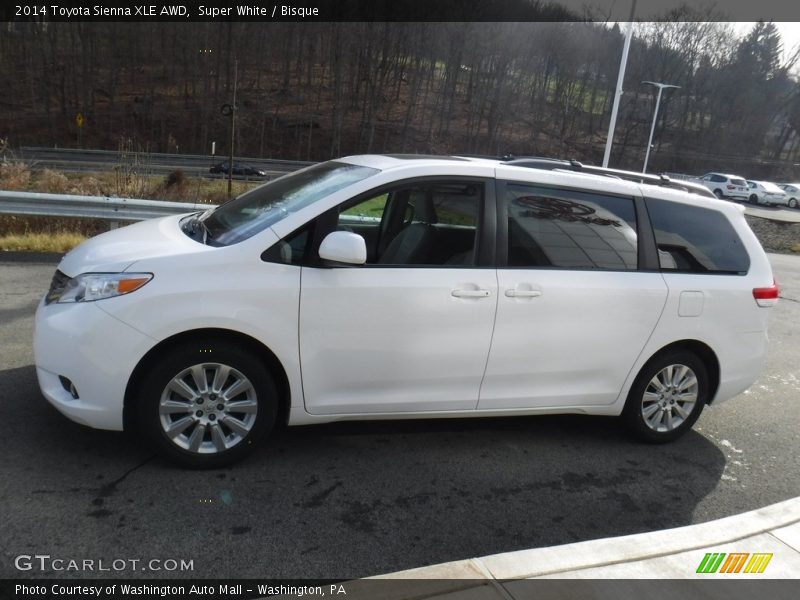 Super White / Bisque 2014 Toyota Sienna XLE AWD