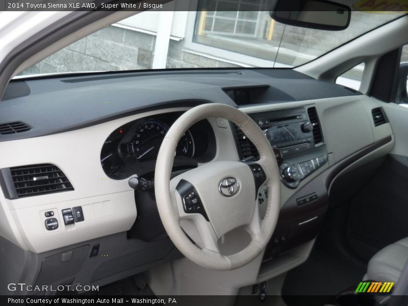 Super White / Bisque 2014 Toyota Sienna XLE AWD