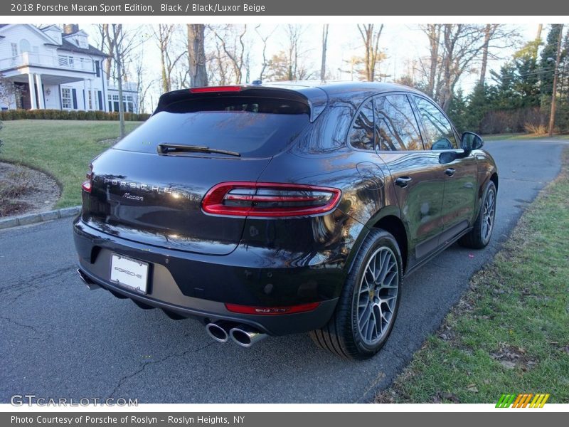 Black / Black/Luxor Beige 2018 Porsche Macan Sport Edition