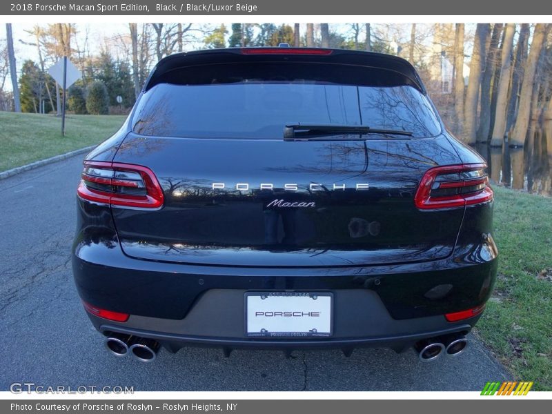 Black / Black/Luxor Beige 2018 Porsche Macan Sport Edition