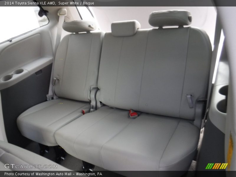 Super White / Bisque 2014 Toyota Sienna XLE AWD