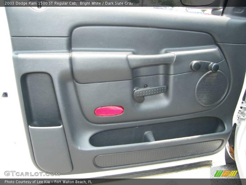 Bright White / Dark Slate Gray 2003 Dodge Ram 1500 ST Regular Cab