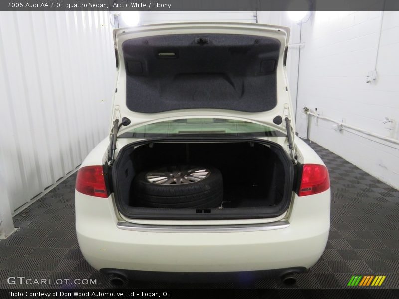 Arctic White / Ebony 2006 Audi A4 2.0T quattro Sedan
