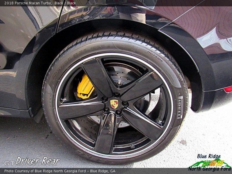 Black / Black 2018 Porsche Macan Turbo