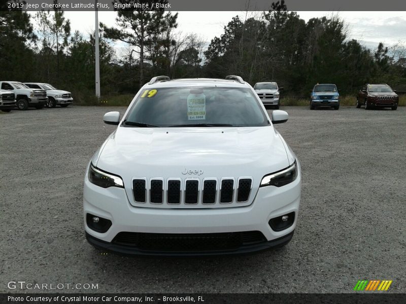 Bright White / Black 2019 Jeep Cherokee Latitude Plus