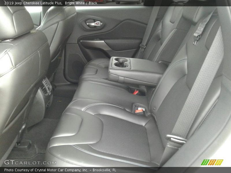 Bright White / Black 2019 Jeep Cherokee Latitude Plus