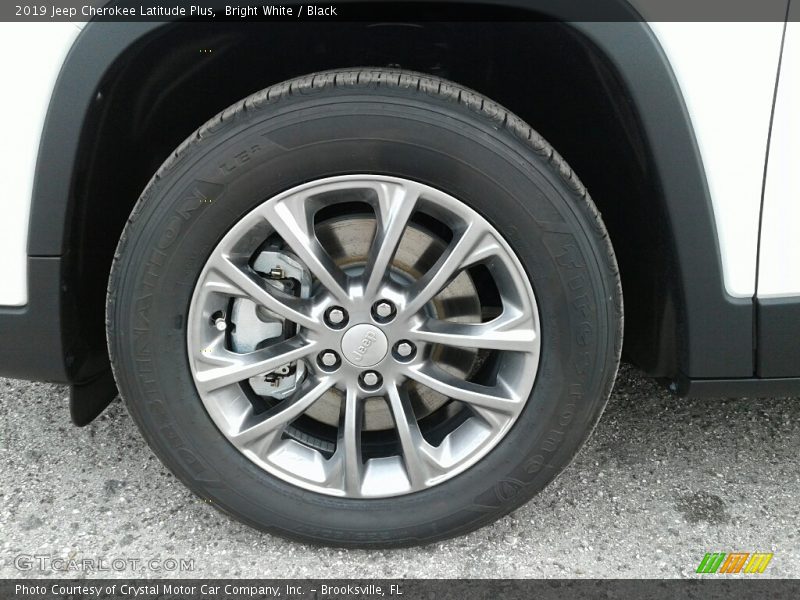 Bright White / Black 2019 Jeep Cherokee Latitude Plus