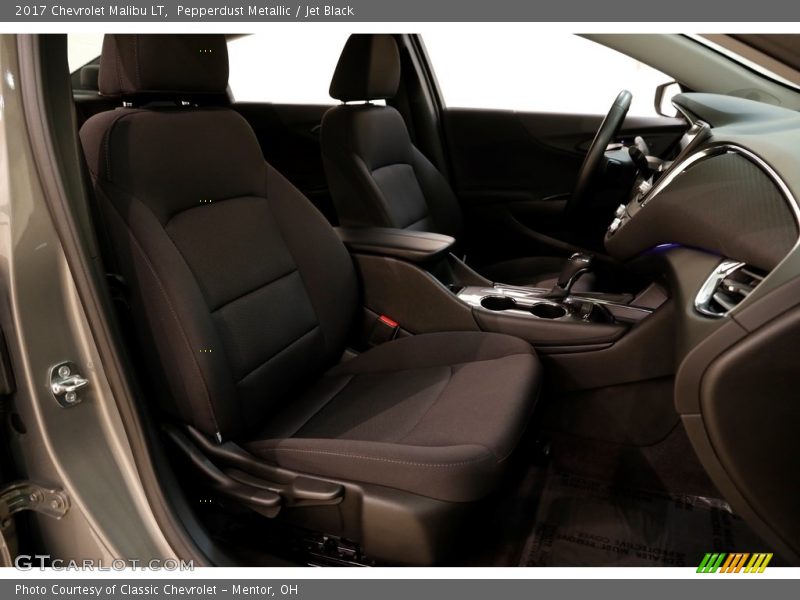 Pepperdust Metallic / Jet Black 2017 Chevrolet Malibu LT