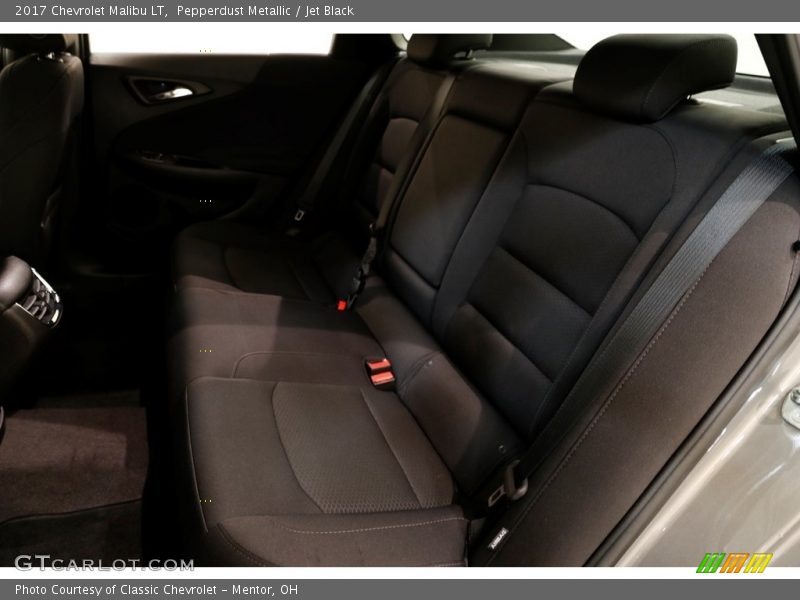 Pepperdust Metallic / Jet Black 2017 Chevrolet Malibu LT