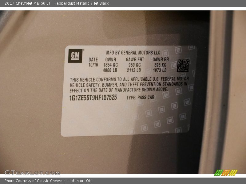 Pepperdust Metallic / Jet Black 2017 Chevrolet Malibu LT