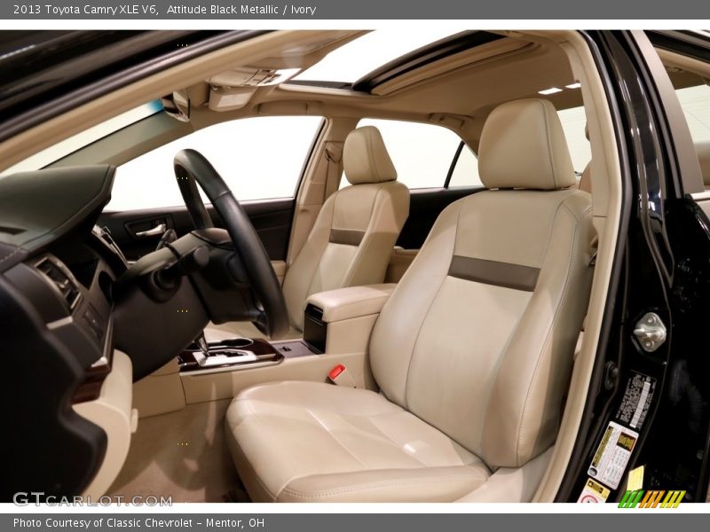 Attitude Black Metallic / Ivory 2013 Toyota Camry XLE V6