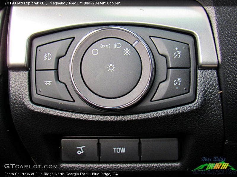 Magnetic / Medium Black/Desert Copper 2019 Ford Explorer XLT