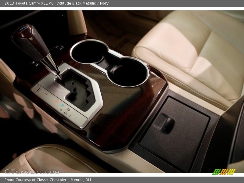 Attitude Black Metallic / Ivory 2013 Toyota Camry XLE V6