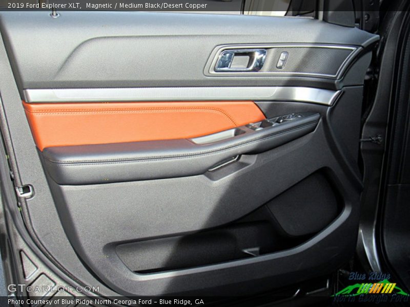 Magnetic / Medium Black/Desert Copper 2019 Ford Explorer XLT