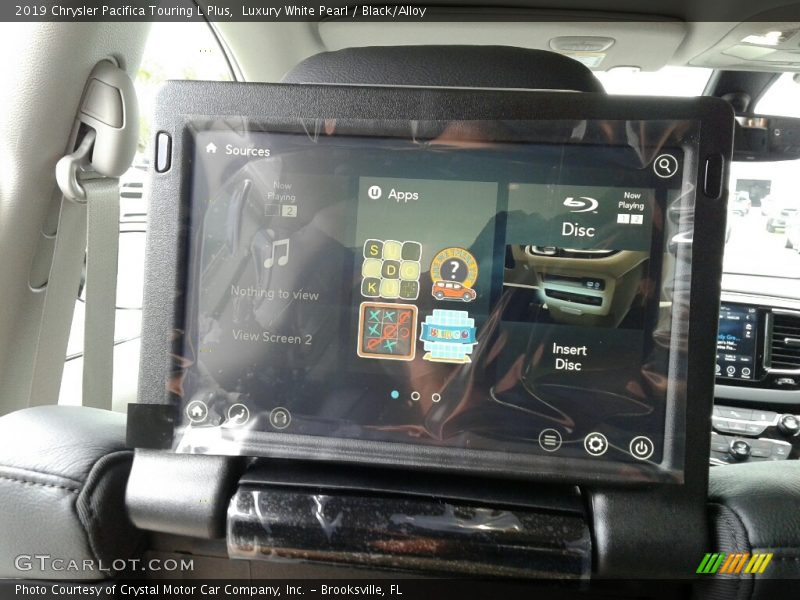Luxury White Pearl / Black/Alloy 2019 Chrysler Pacifica Touring L Plus