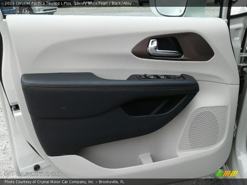 Luxury White Pearl / Black/Alloy 2019 Chrysler Pacifica Touring L Plus
