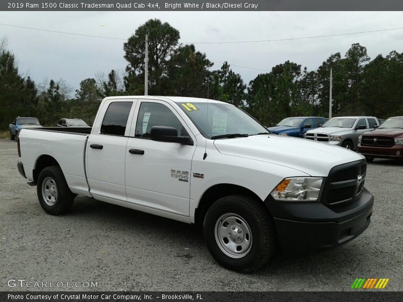 Bright White / Black/Diesel Gray 2019 Ram 1500 Classic Tradesman Quad Cab 4x4