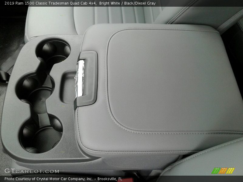 Bright White / Black/Diesel Gray 2019 Ram 1500 Classic Tradesman Quad Cab 4x4