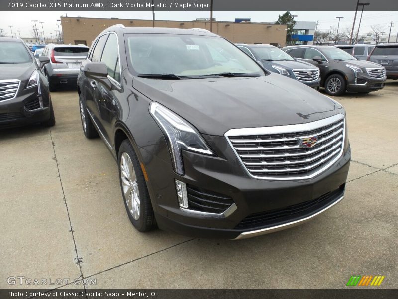 Dark Mocha Metallic / Maple Sugar 2019 Cadillac XT5 Platinum AWD