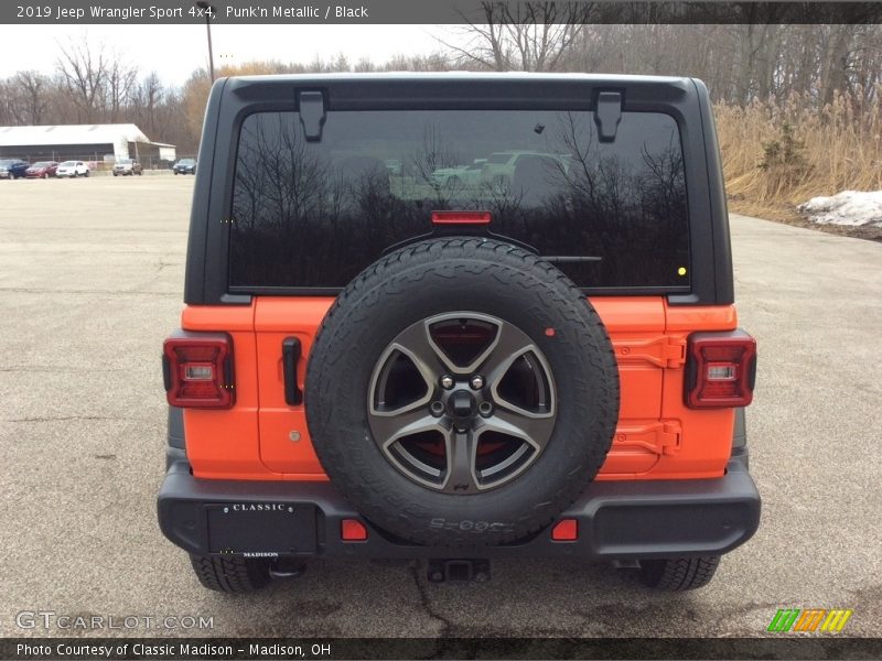 Punk'n Metallic / Black 2019 Jeep Wrangler Sport 4x4