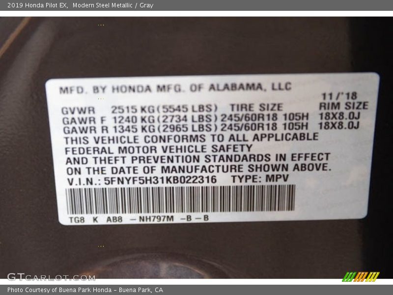 Modern Steel Metallic / Gray 2019 Honda Pilot EX