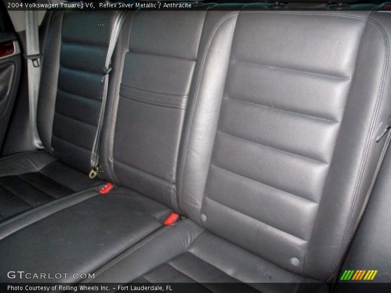 Reflex Silver Metallic / Anthracite 2004 Volkswagen Touareg V6