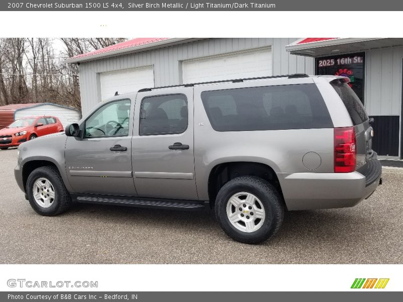 Silver Birch Metallic / Light Titanium/Dark Titanium 2007 Chevrolet Suburban 1500 LS 4x4