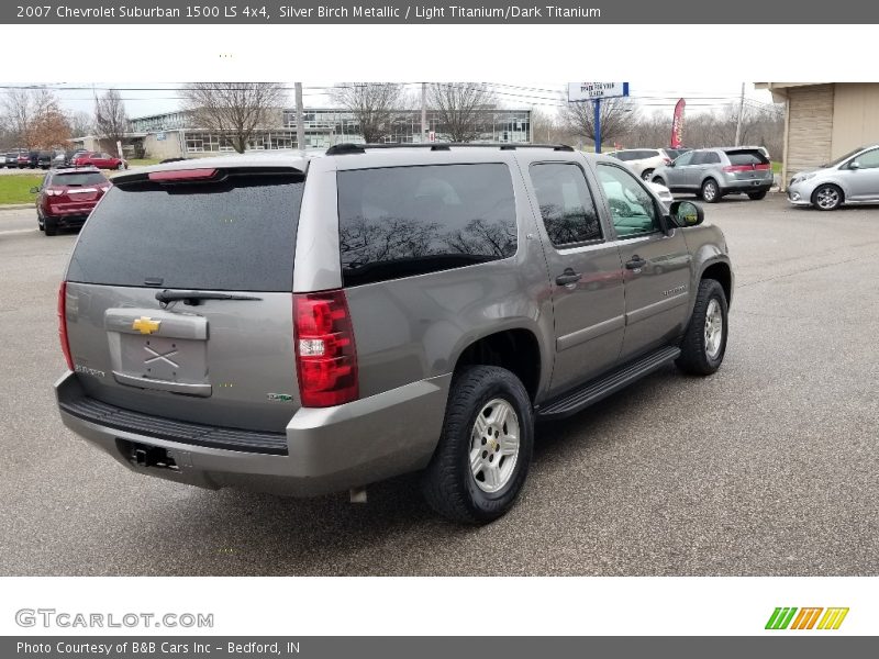 Silver Birch Metallic / Light Titanium/Dark Titanium 2007 Chevrolet Suburban 1500 LS 4x4