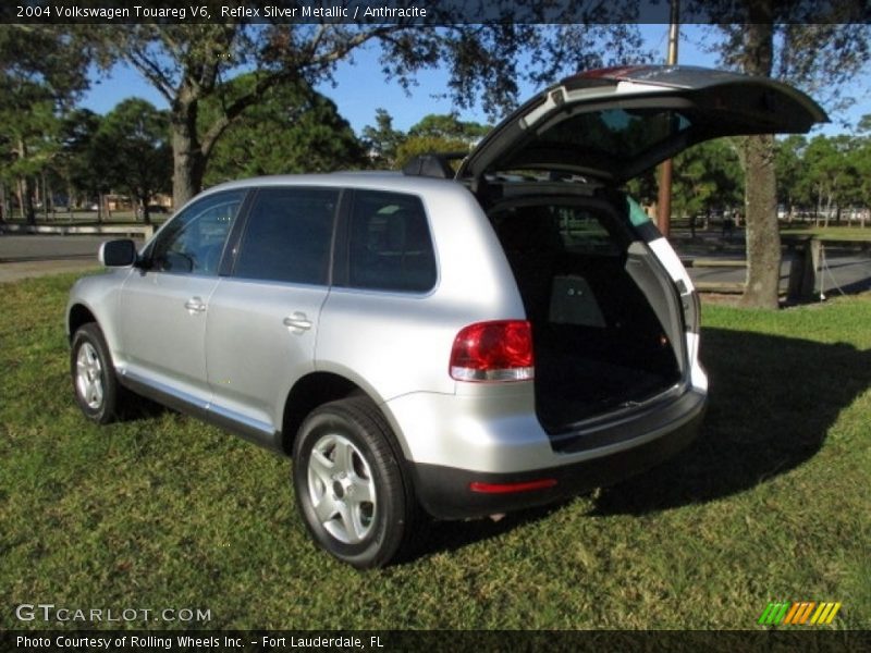 Reflex Silver Metallic / Anthracite 2004 Volkswagen Touareg V6