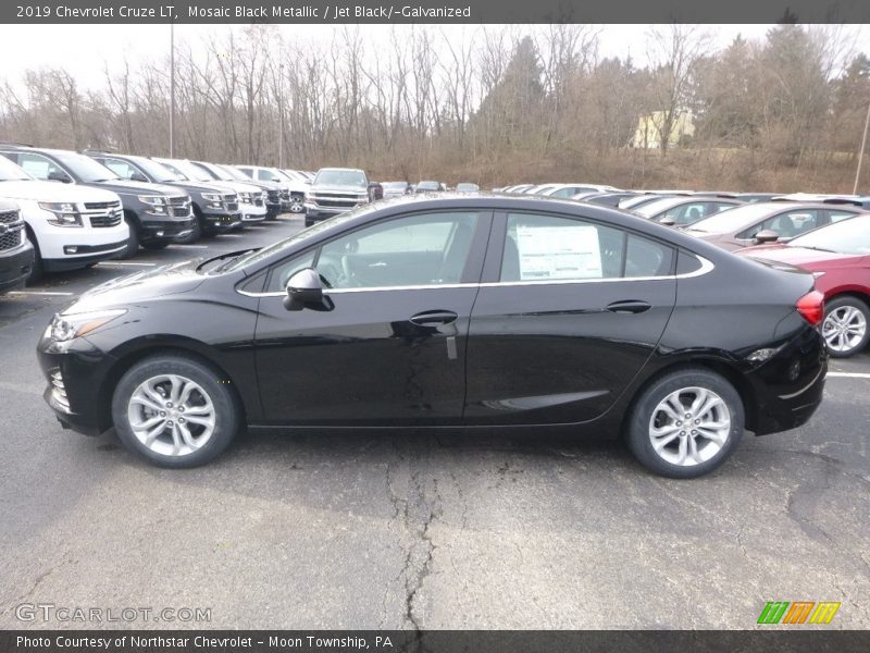 Mosaic Black Metallic / Jet Black/­Galvanized 2019 Chevrolet Cruze LT