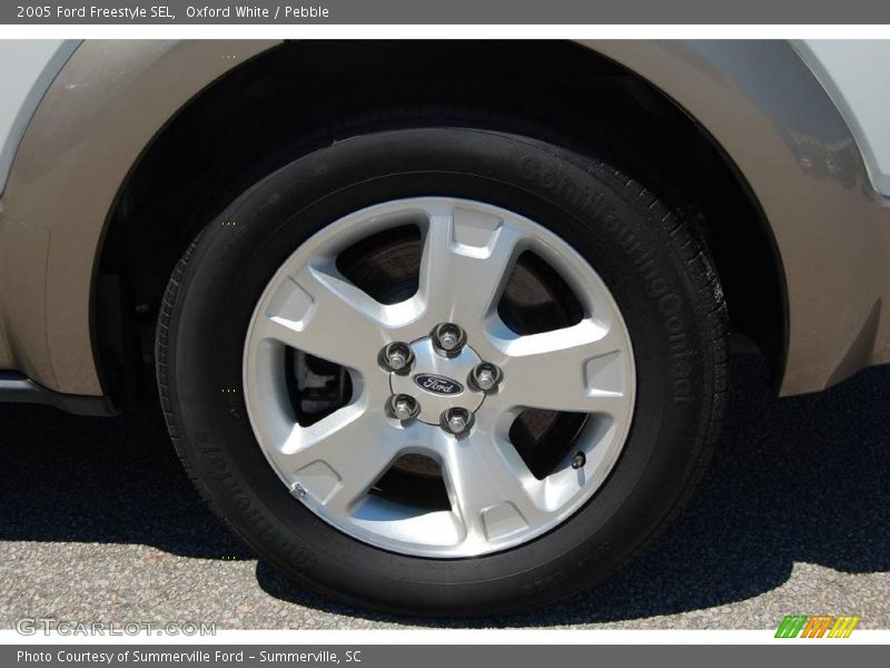 Oxford White / Pebble 2005 Ford Freestyle SEL