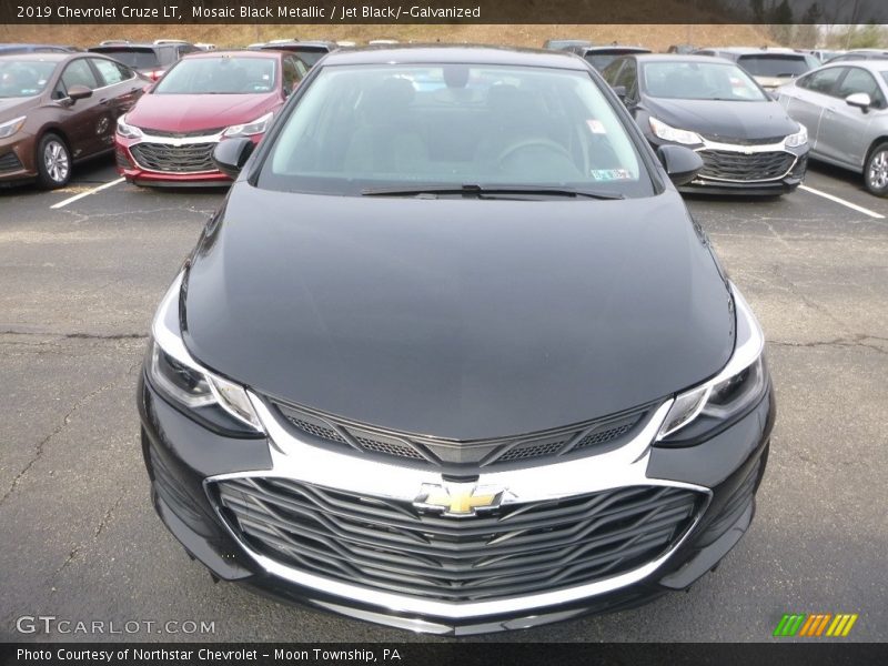 Mosaic Black Metallic / Jet Black/­Galvanized 2019 Chevrolet Cruze LT